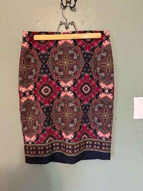 Talbots Medallion Pencil Skirt in mauve and Pink